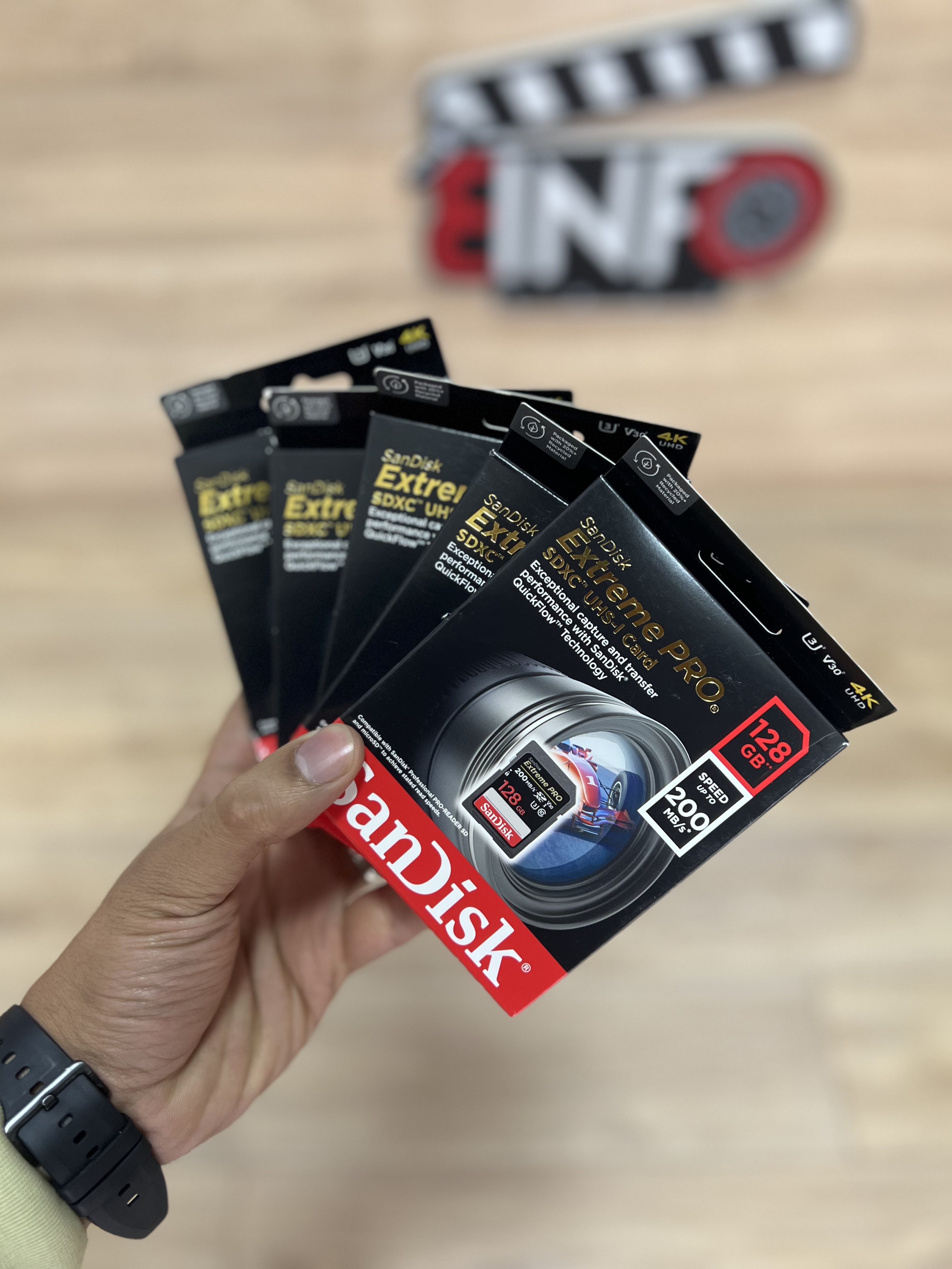SanDisk Extreme Pro SD UHS I 128GB Card for 4K  image