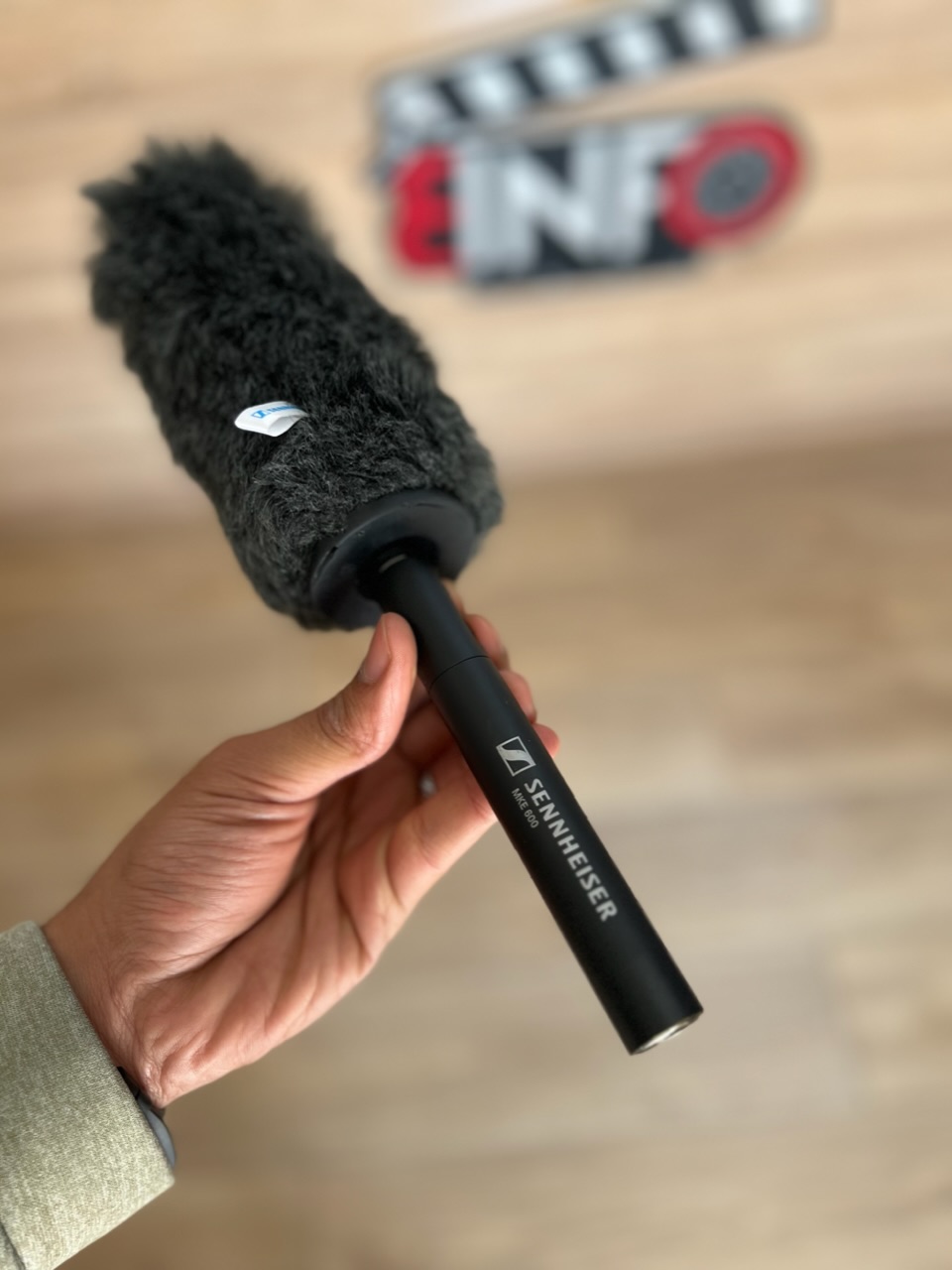 Sennheiser mkh 600 image