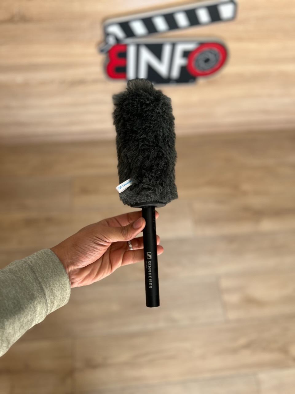 Sennheiser mkh 600 image