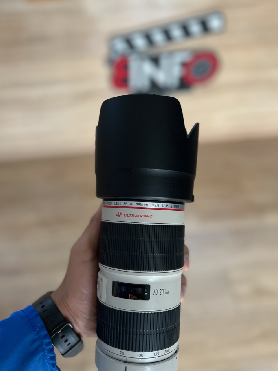 Canon 70-200 f 2.8 v2 image