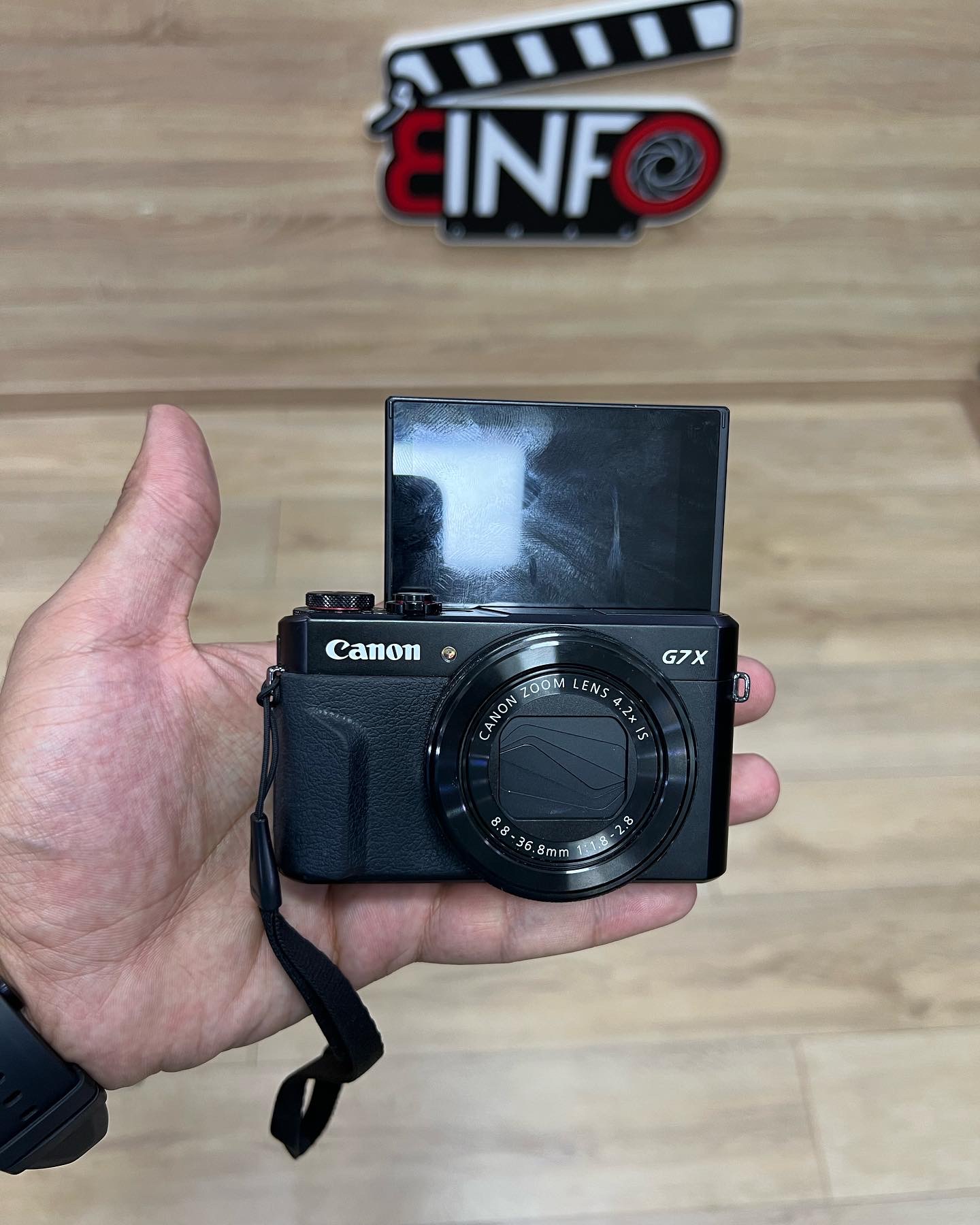 Canon G7X Mark II image