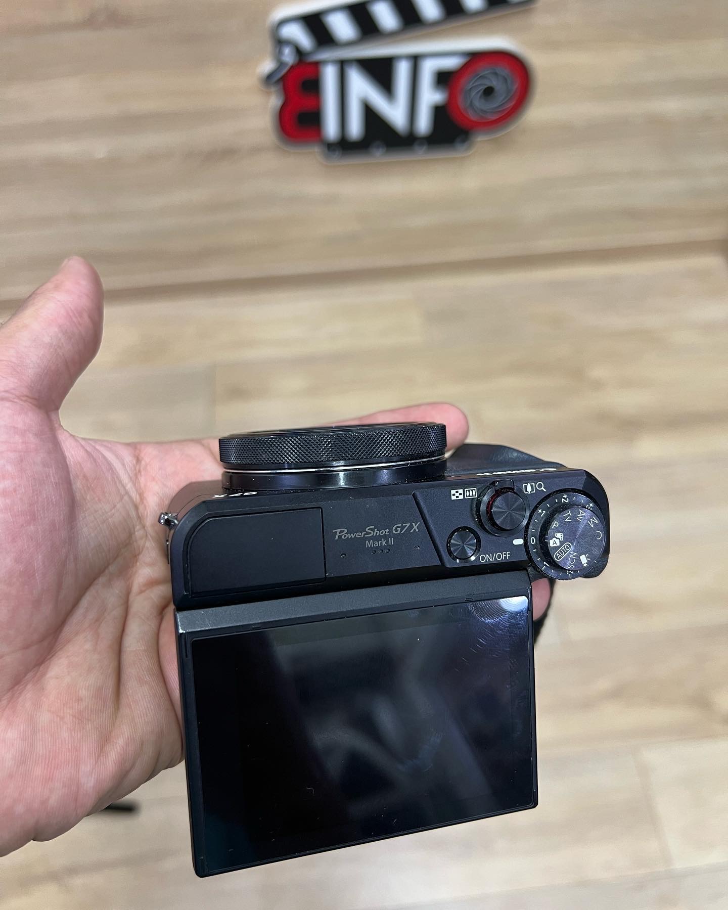 Canon G7X Mark II image