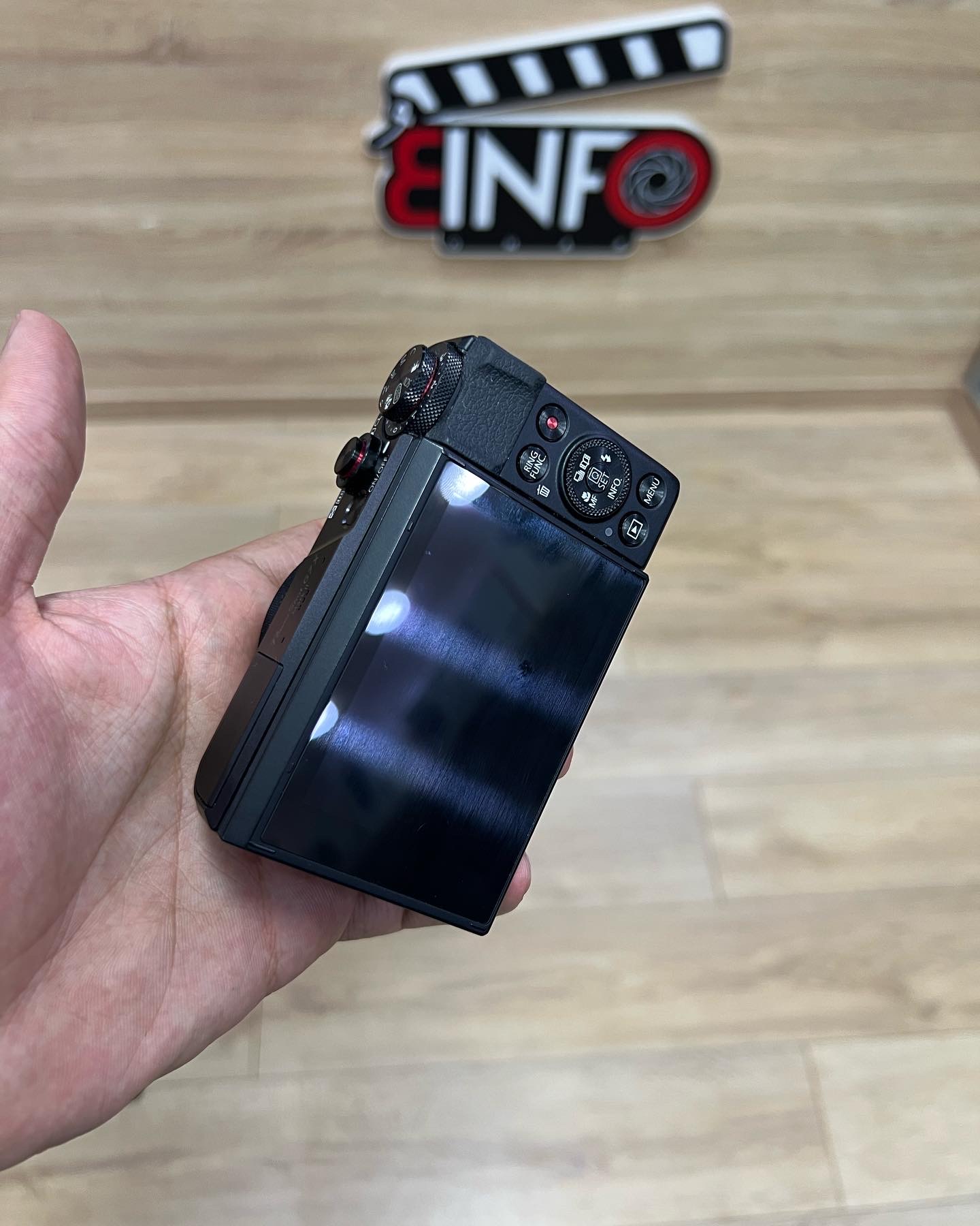 Canon G7X Mark II image