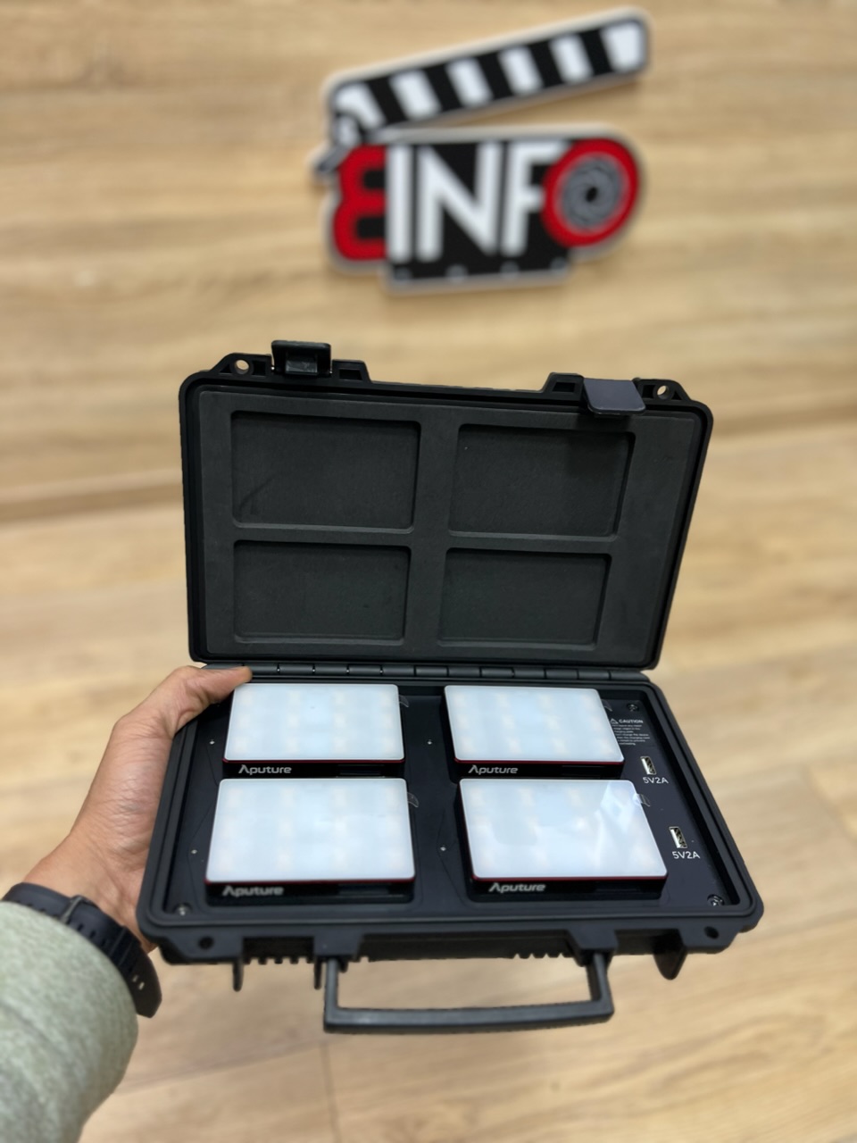 Aputure MC 4-Light  image