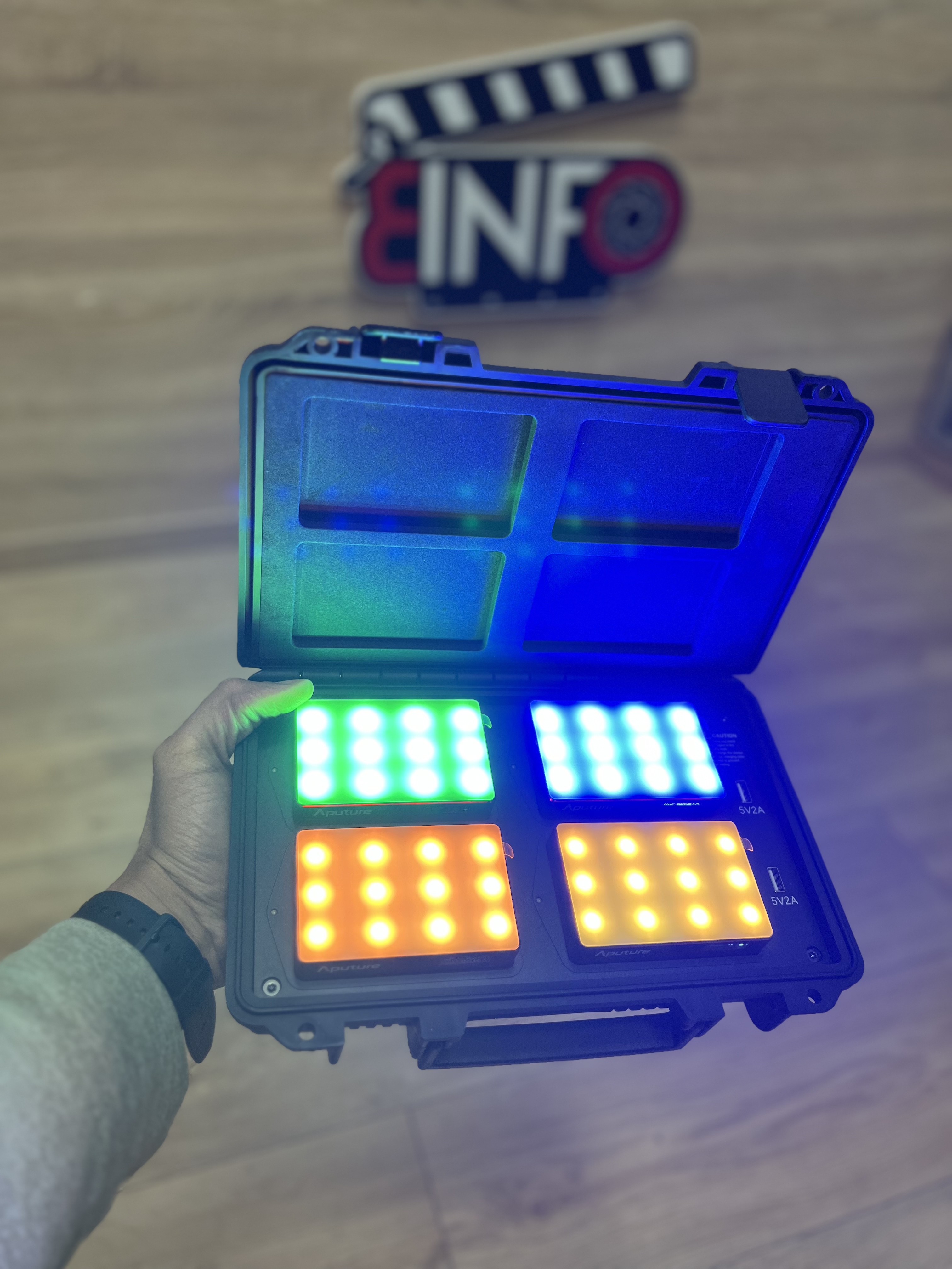 Aputure MC 4-Light  image