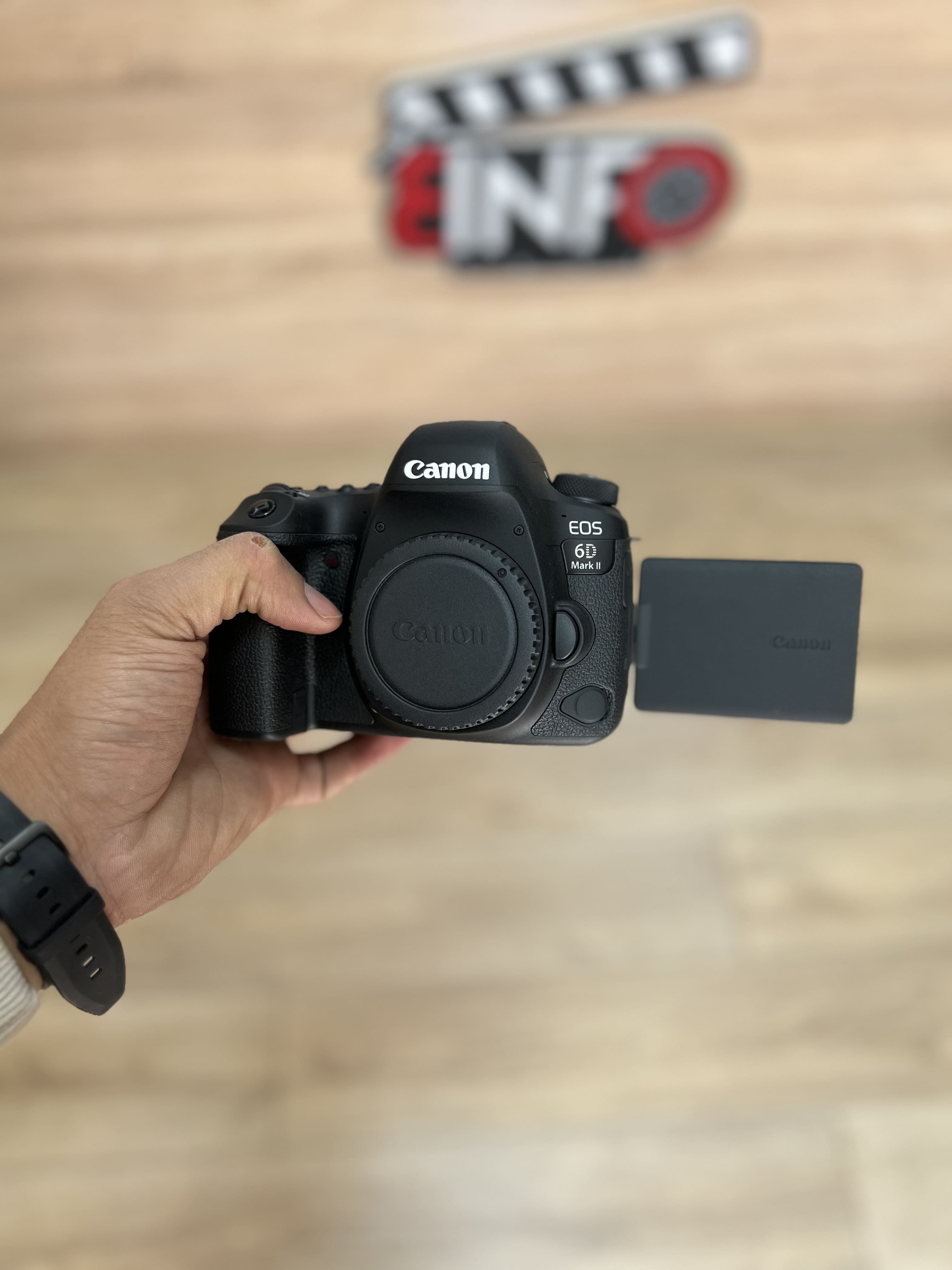 Canon 6d mark ll image
