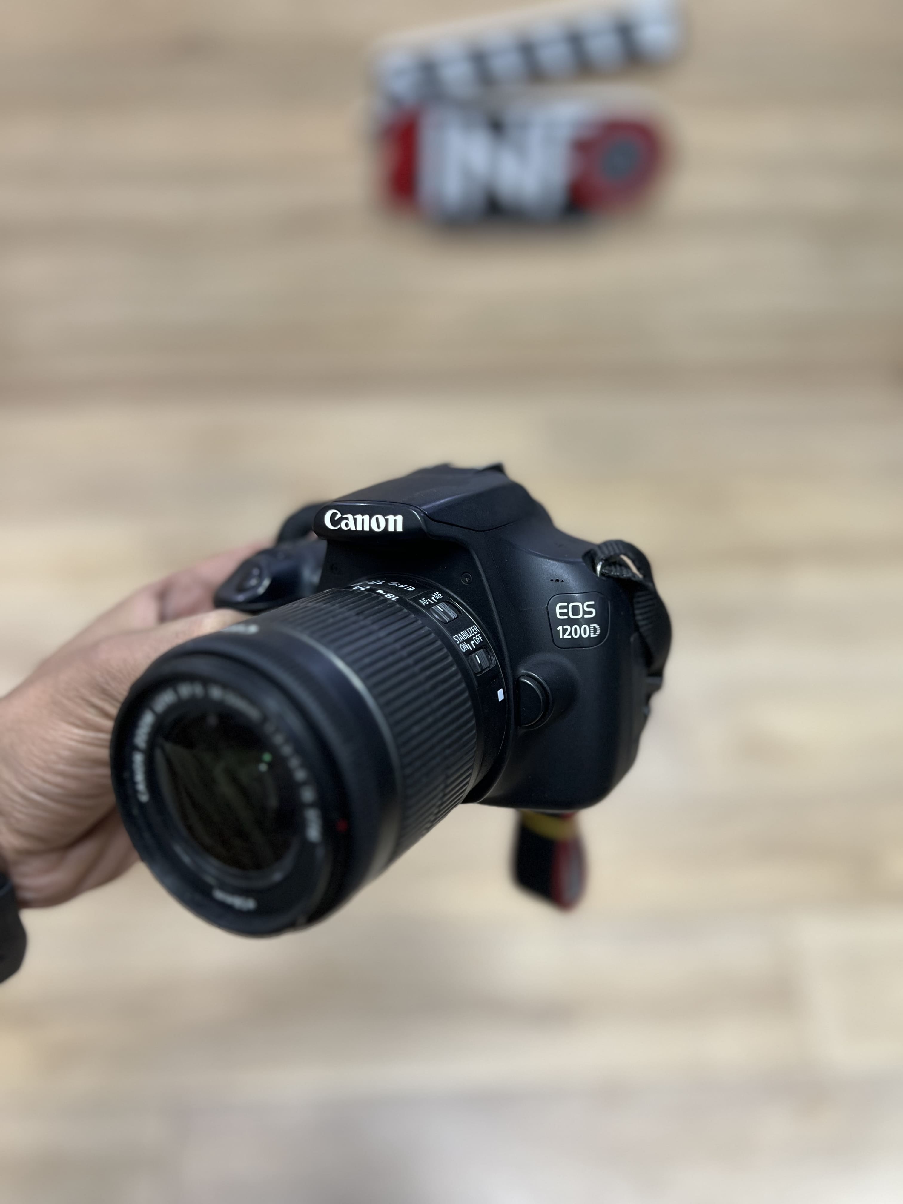 Canon 1200d image