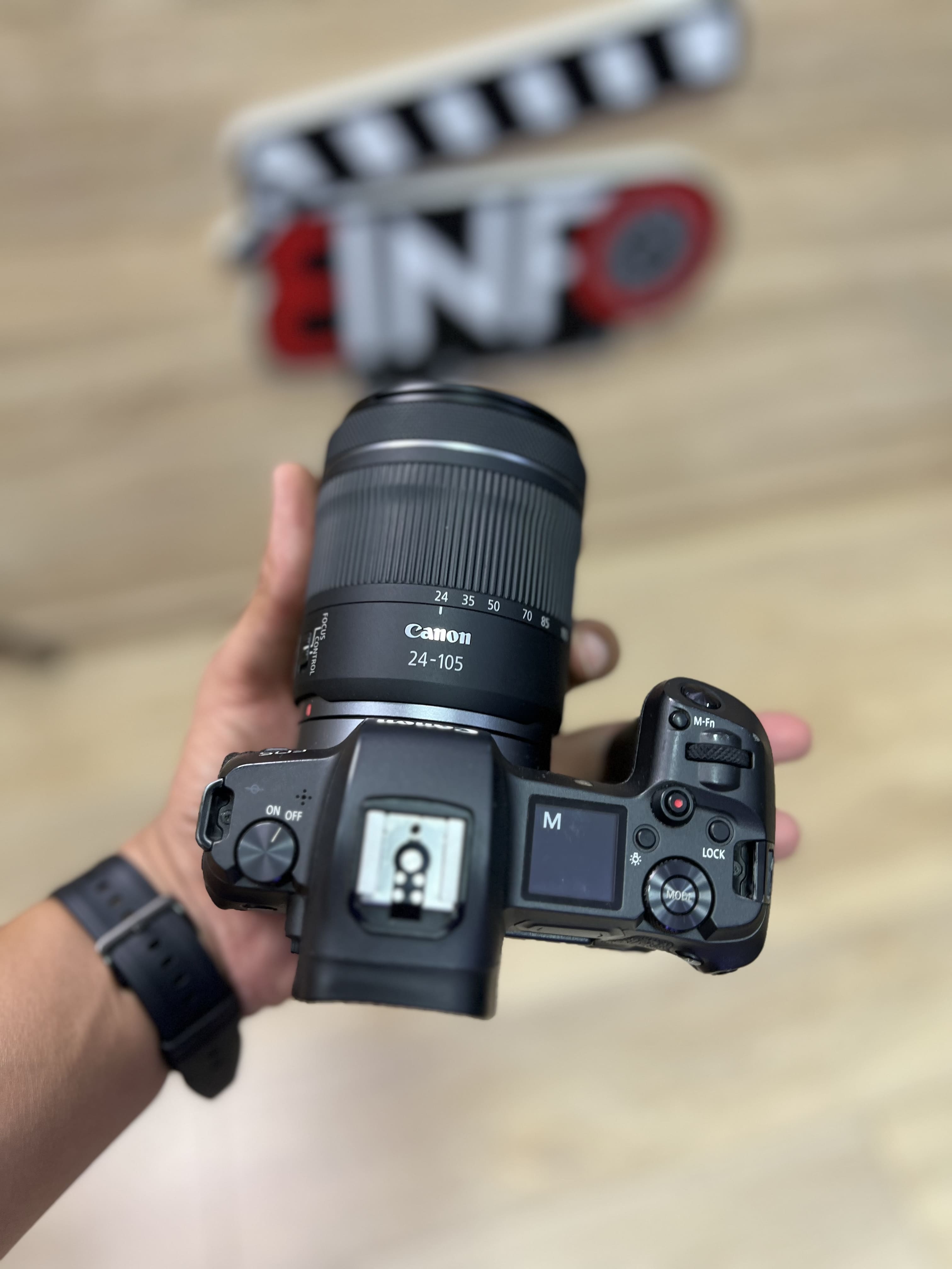 Canon eos r image