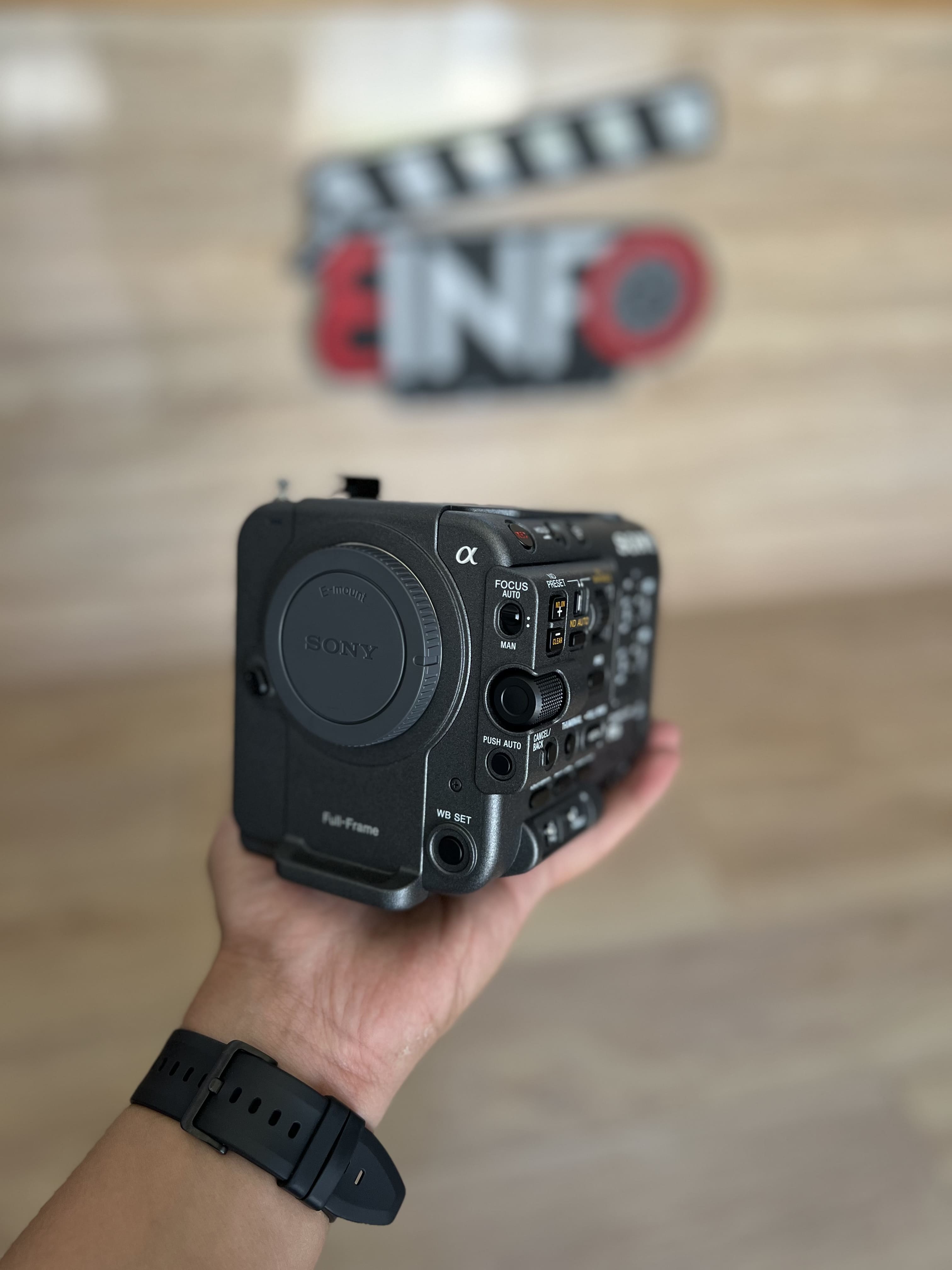 Sony fx-6 image