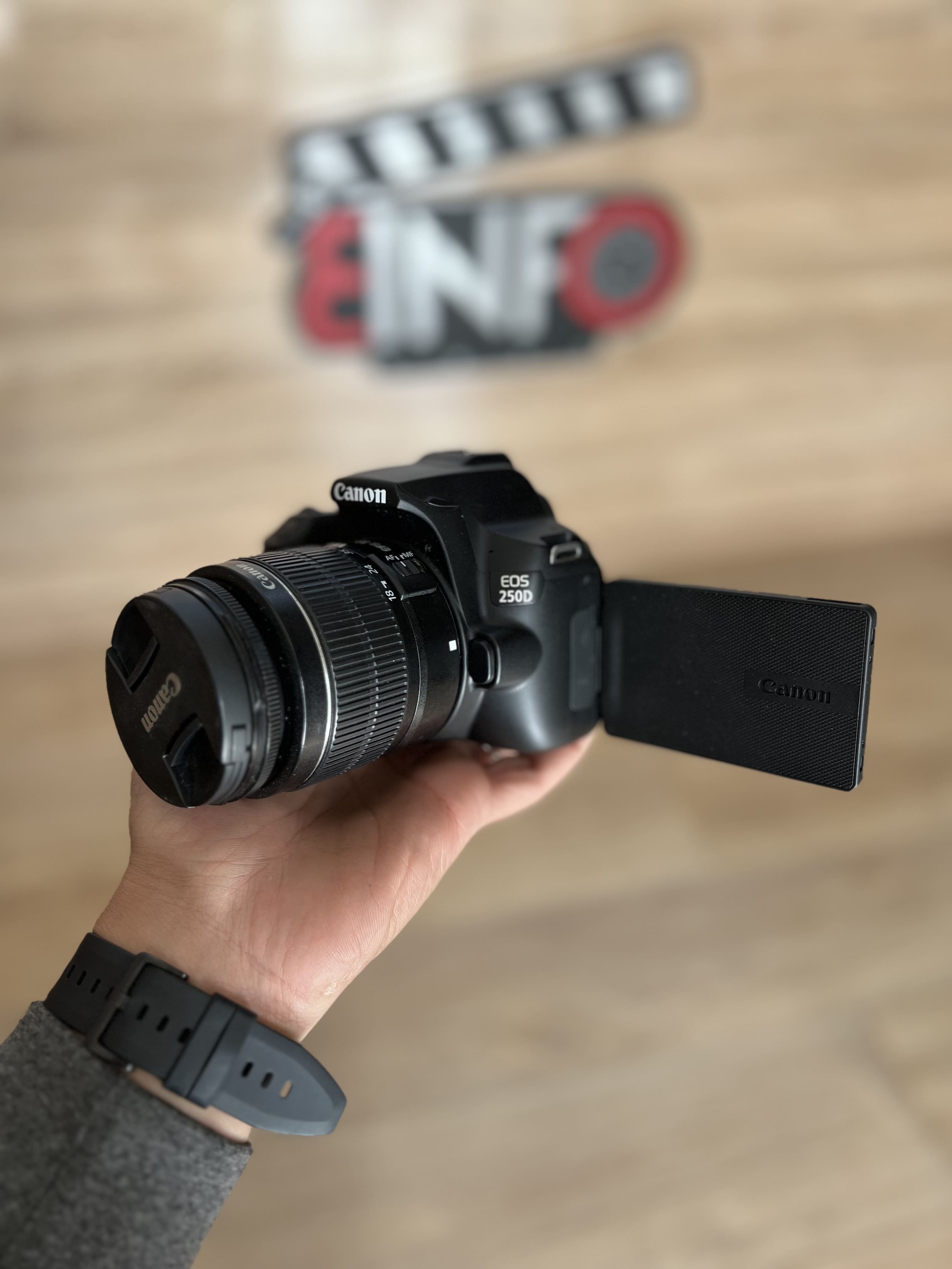 Canon 250 d image