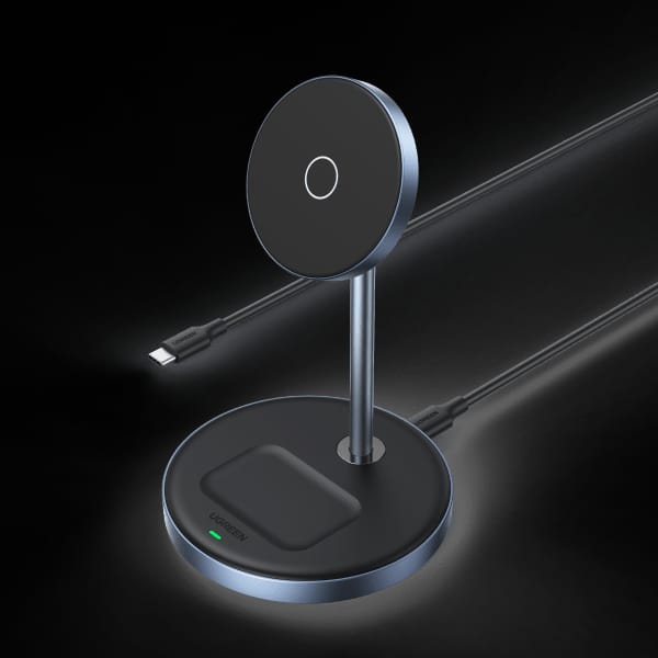 Ugreen 2-in-1 Magnetic Wireless Charging Station image